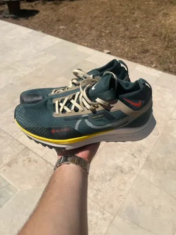 Used Pegasus React Trail 4 Gore-Tex bike — image 6 of 10