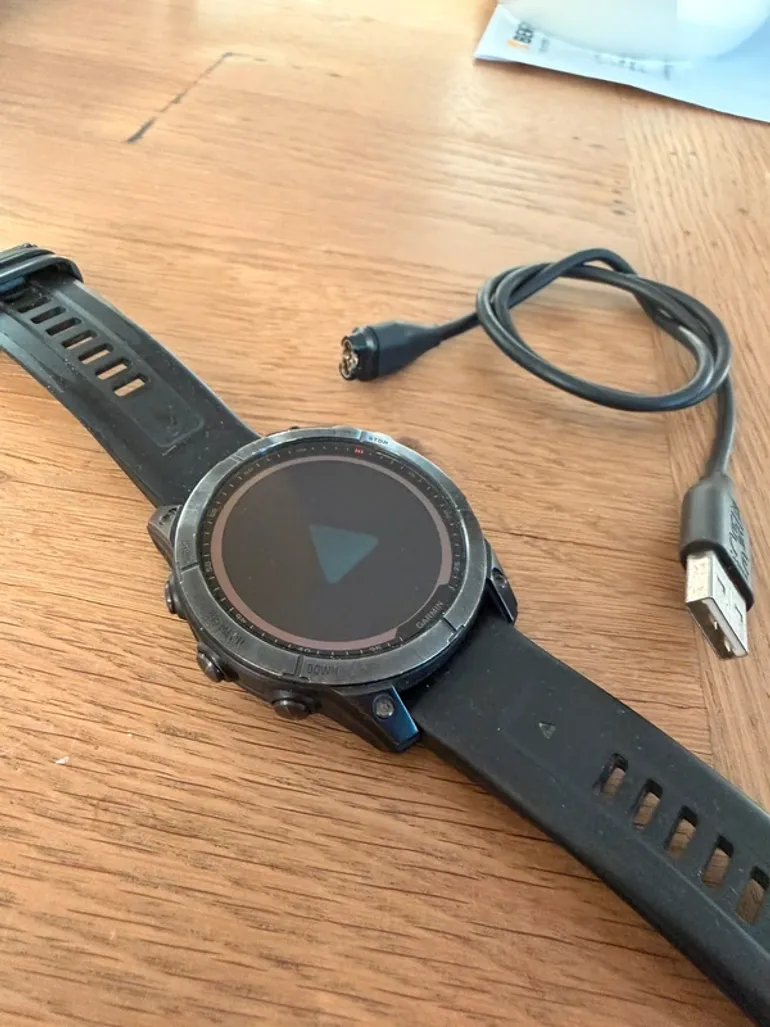 Used Garmin Fenix 7 Solar bike — image 7 of 10