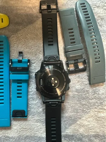Used Garmin Fenix 5 Sapphire bike — image 5 of 6