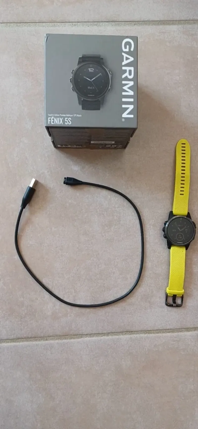 Used Garmin Phénix 5S Electronics