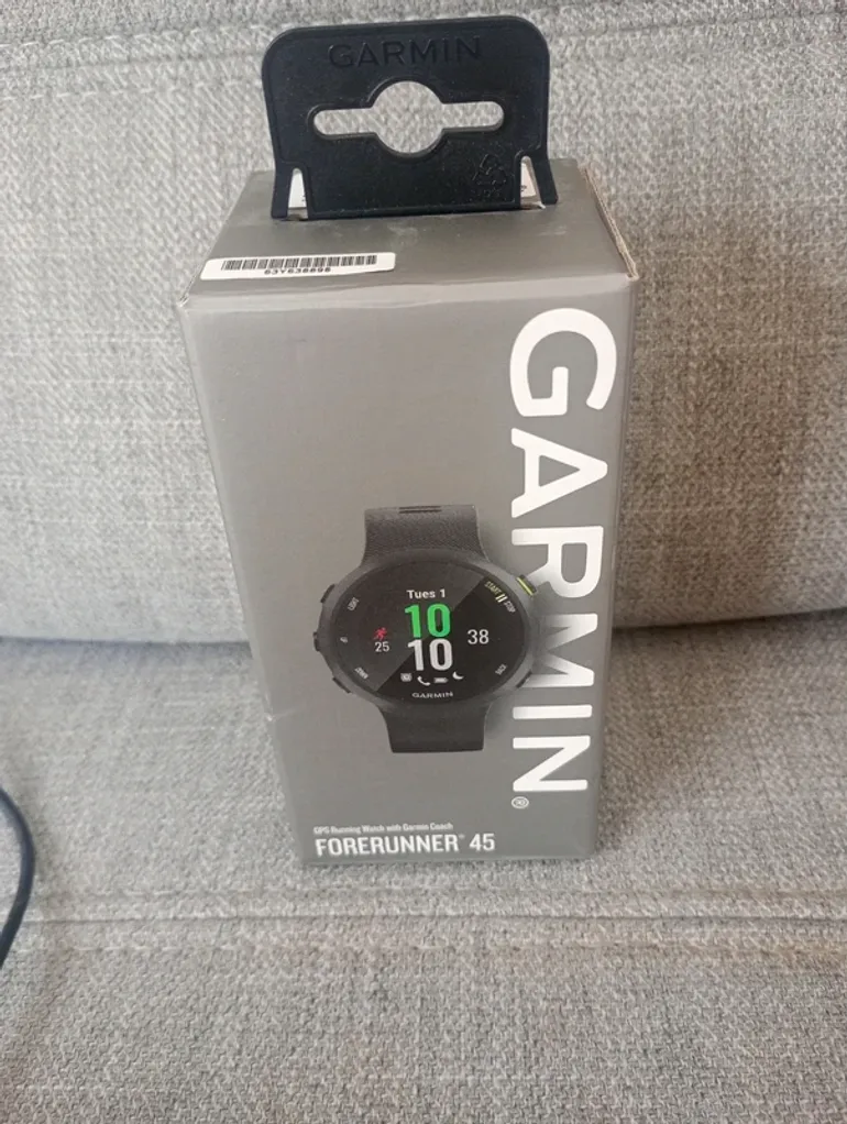 Used Garmin Forerunner 45 bike — image 2 of 9