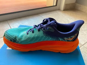 Used Hoka Challenger ATR 7 bike — image 7 of 9