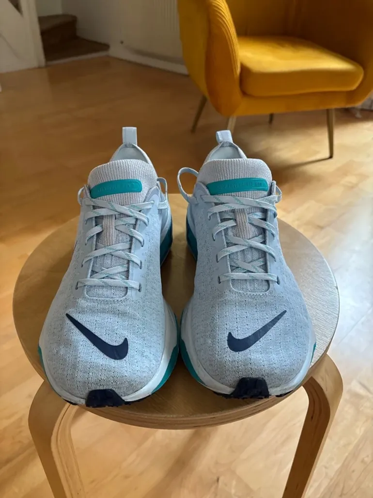 Nike Invincible Run 3 bike d'occasion — image 2 sur 6