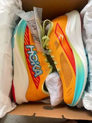 Lightweight Cielo RD Running Shoes usato
