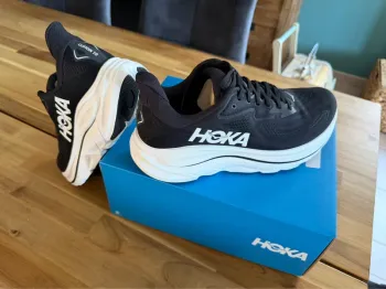 Used Hoka Clifton 10 Running Shoes