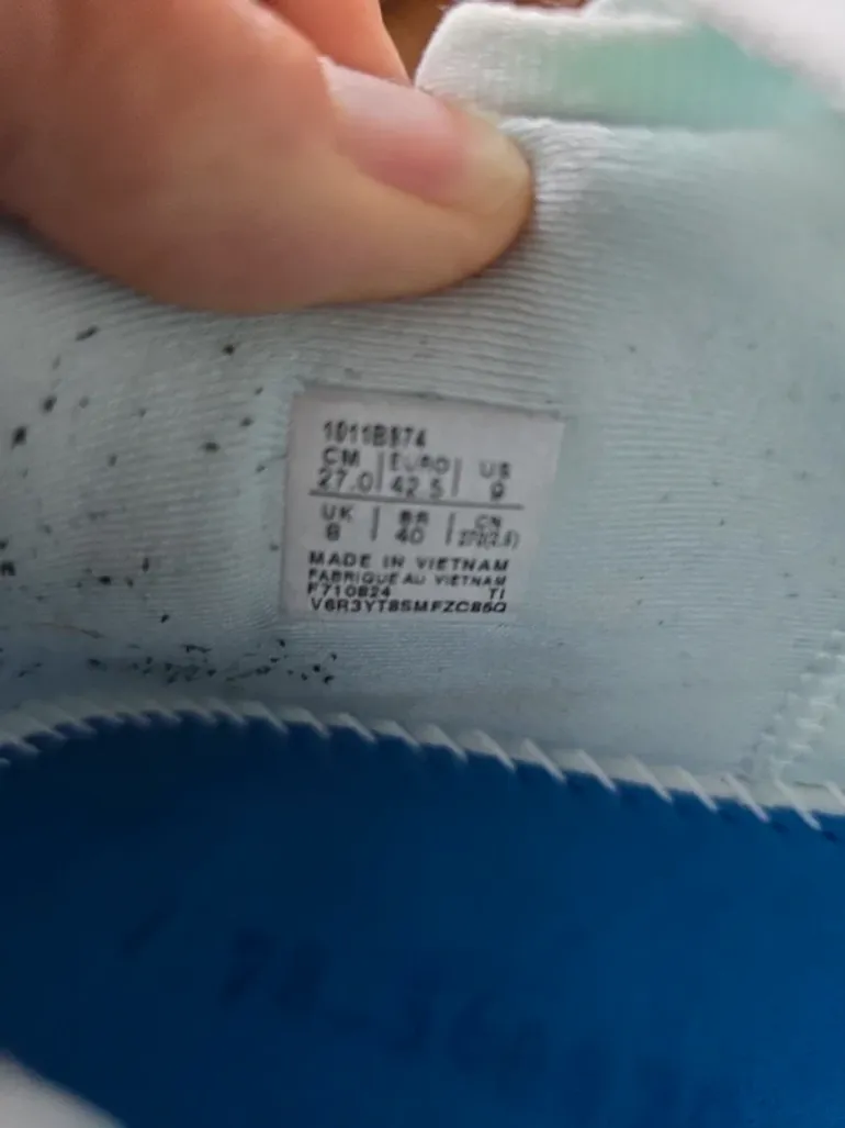 Used Asics Novablast 5 bike — image 3 of 5