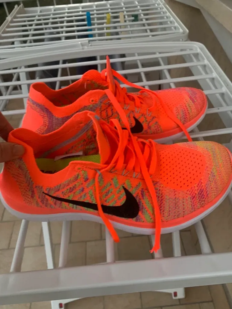 Gebrauchtes Orange Nike Free 4.0 Flyknit bike — Bild 2 von 8