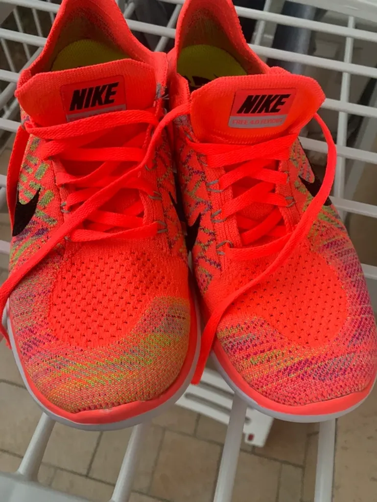Gebrauchtes Orange Nike Free 4.0 Flyknit bike — Bild 3 von 8