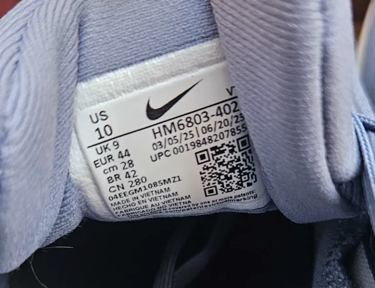 Used Nike Vomero 18 bike — image 7 of 7