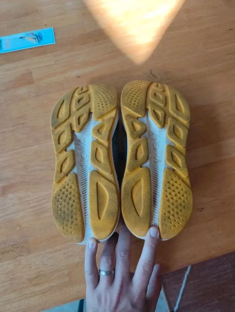 Used Hoka Rincon 4 bike — image 6 of 6