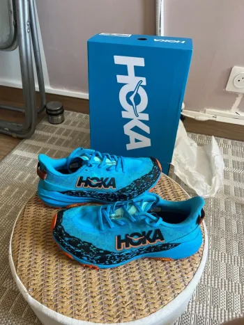 Used Hoka Speedgoat 6 Running Shoes