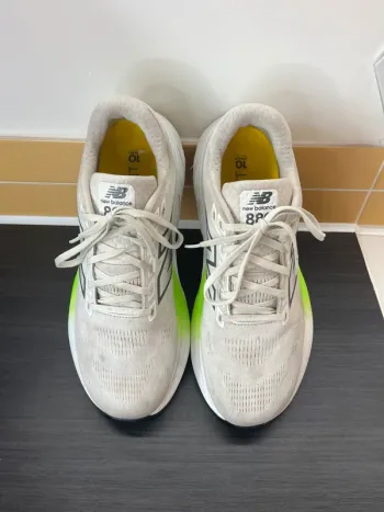 Used New Balance Fresh Foam x880 v15 bike — image 2 of 13