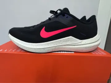 Used Nike Air Winflo 10 Running Shoes
