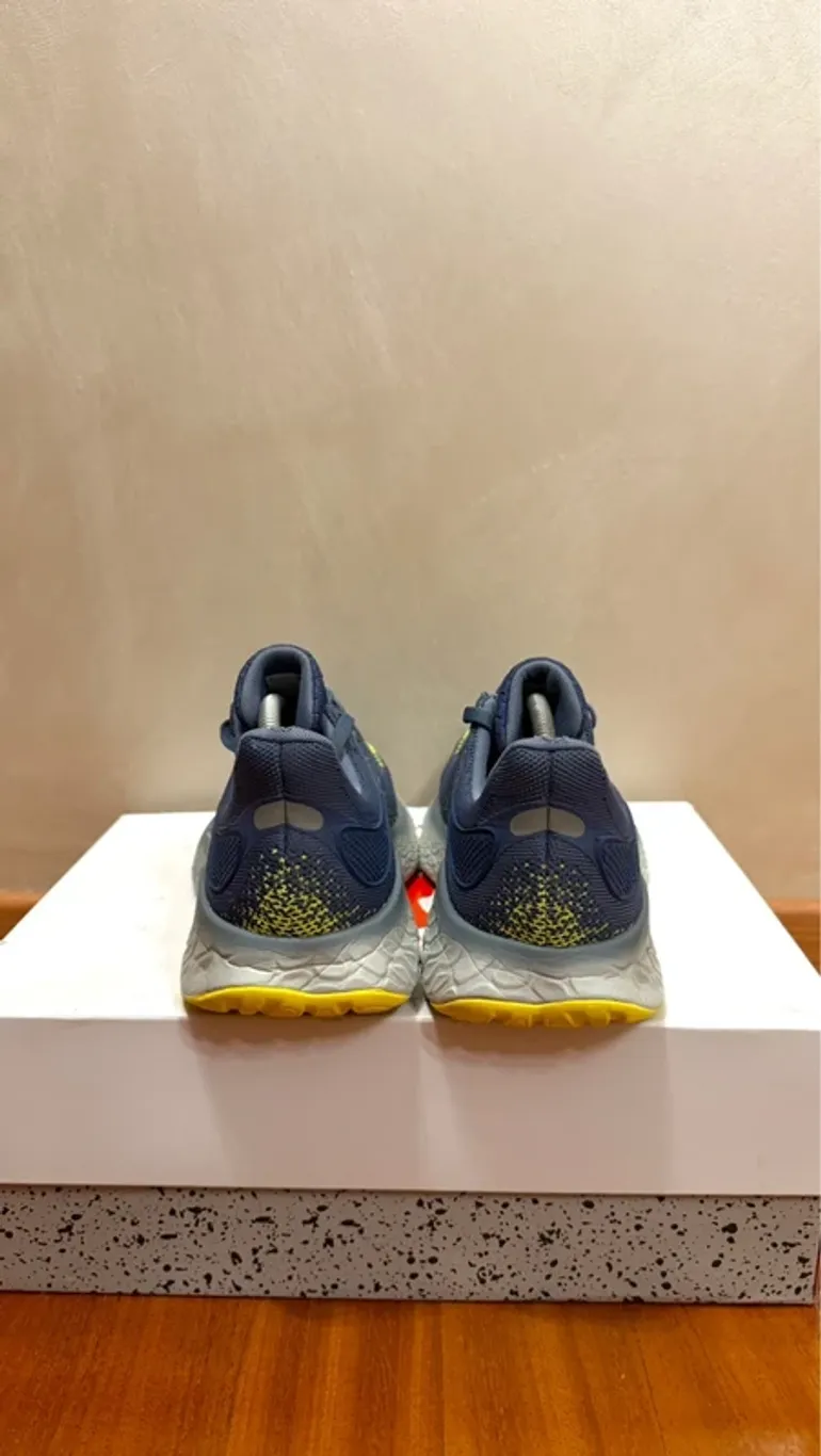 Used New Balance Fresh Foam X 1080 v12 bike — image 4 of 9