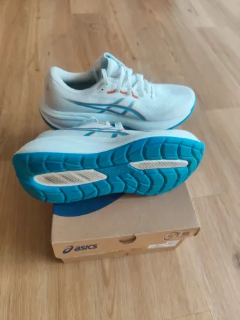 Used Asics Gel-Culumbus bike — image 6 of 8