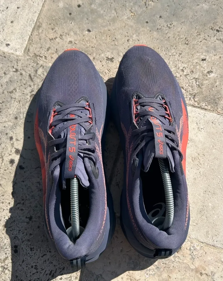 Used Asics Novablast bike — image 3 of 6