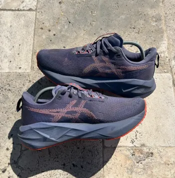 Used Asics Novablast bike — image 2 of 6