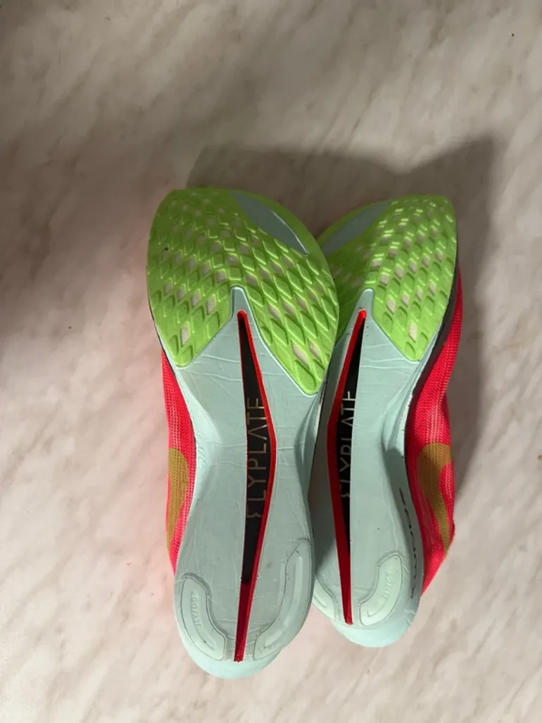 Used Nike ZoomX Streakfly bike — image 5 of 6