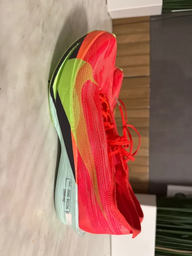 Used Nike ZoomX Streakfly bike — image 2 of 6