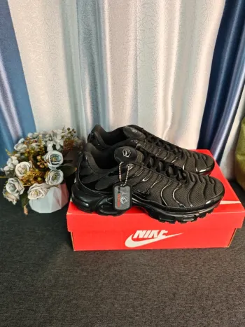 Used Nike Air TL Running Shoes