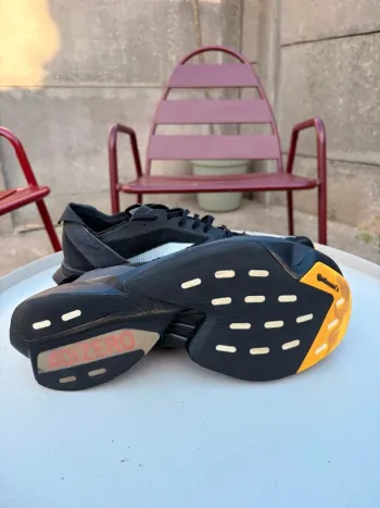 Used Adidas Adizero Adios Pro 3 bike — image 2 of 4
