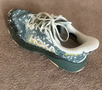 Used Hoka Speedgoat 6 bike — image 3 of 7