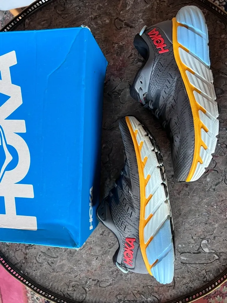 Used Hoka Gaviota 4 bike — image 6 of 8
