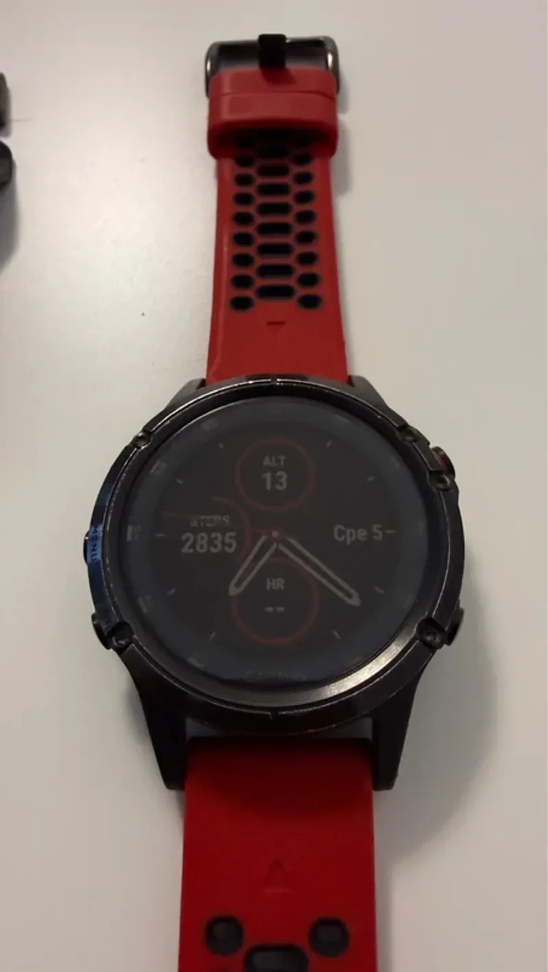 Używany Garmin Fenix 5 plus Electronics