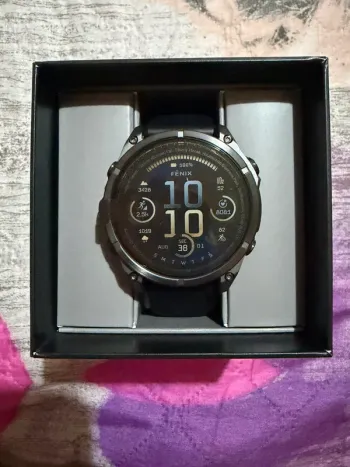 Used Garmin Fenix 8 47mm bike — image 4 of 10