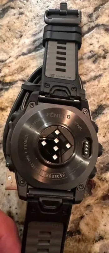 Used Garmin Fenix 8 AMOLED Sapphire 47 mm bike — image 6 of 9