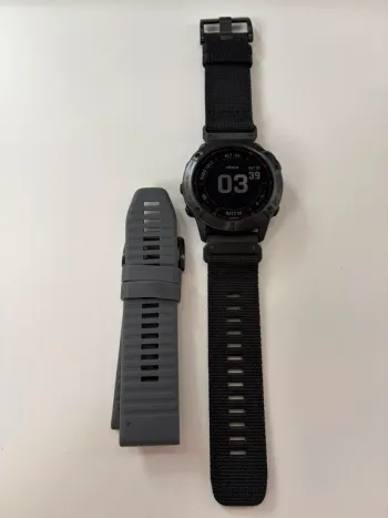 Used Garmin Fenix 6 Pro bike — image 3 of 8