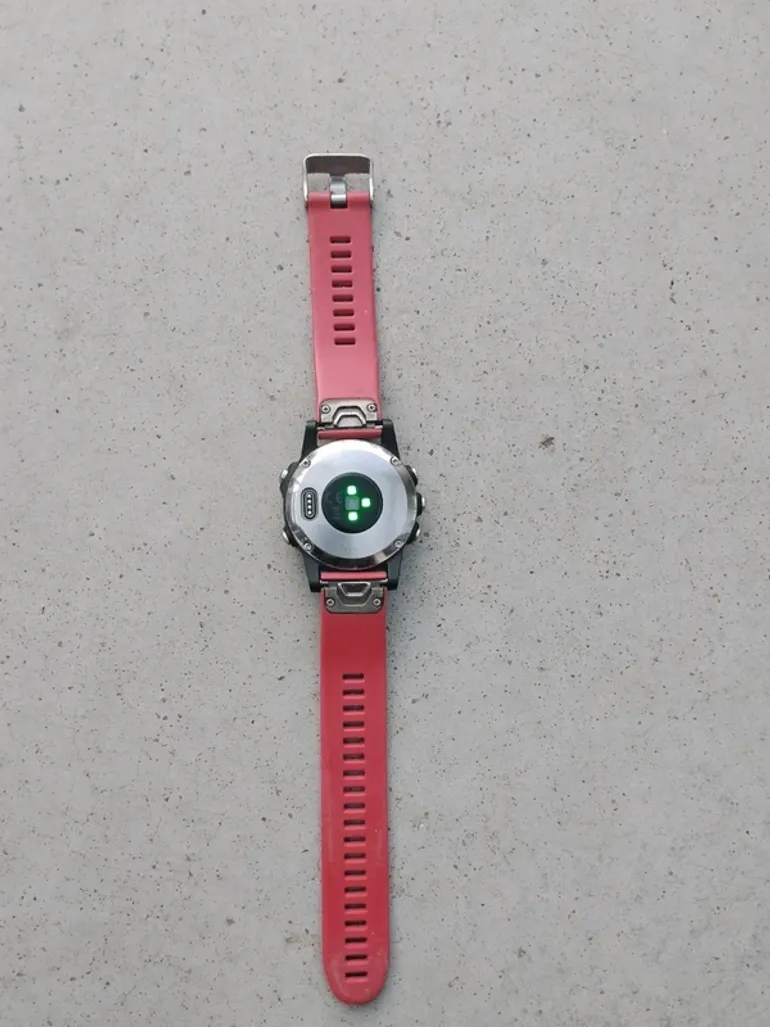 Used Garmin Fenix 5S bike — image 4 of 5