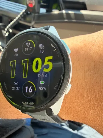 Used Garmin Forerunner 165 bike — image 7 of 10