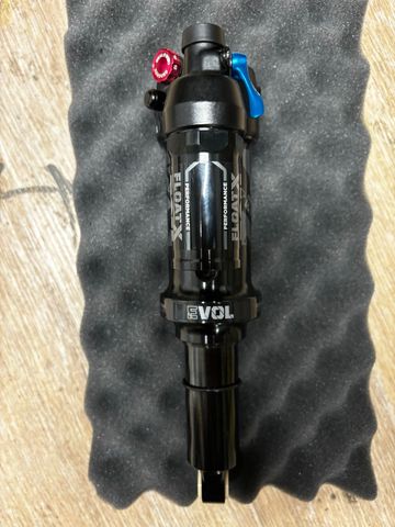 Used Fox Float X Performance Air Shock 2026 bike — image 3 of 3