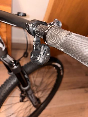Used Sram S1000 AXS 2026 bike — image 2 of 8