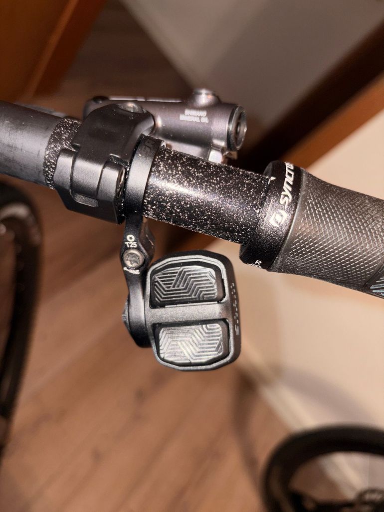 Used Sram S1000 AXS 2026 bike — image 3 of 8