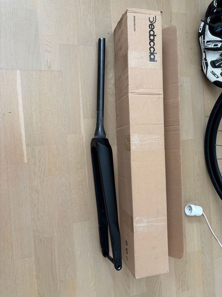 Used Deda Elementi Gera EDG Fork 2026 bike — image 2 of 2