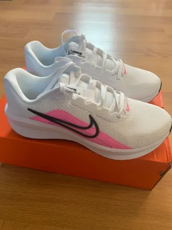 Nike Downshifter 13 bike de segunda mano — imagen 2 de 5