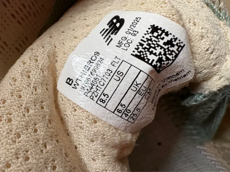 Used New Balance Trail Running Shoes bike — image 4 of 4