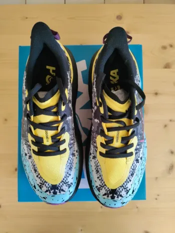 Used Hoka Speedgoat 6 bike — image 4 of 7