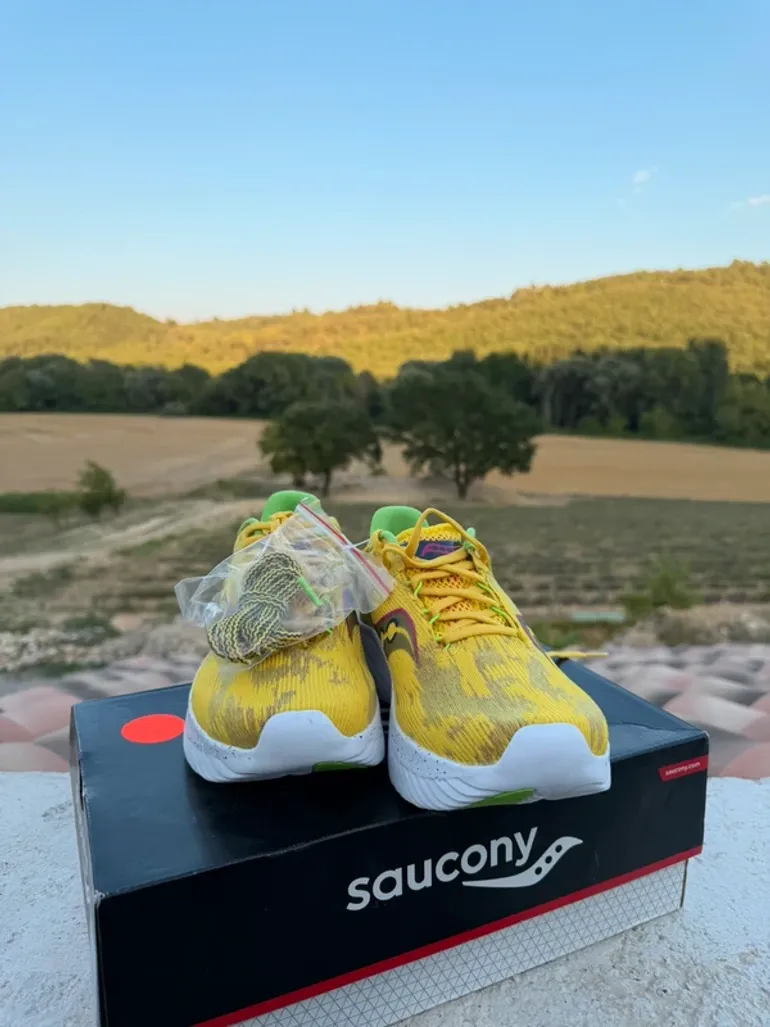 Saucony Kinvara 14 bike d'occasion — image 2 sur 5