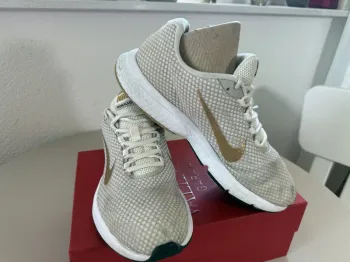 Nike RunAllDay bike de segunda mano — imagen 2 de 6