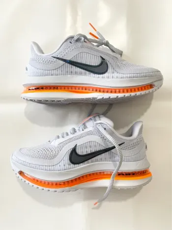 Käytetty Pegasus Nike Running Shoes