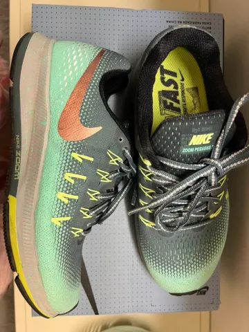 Gebrauchtes Pegasus Zoom 33 Running Shoes