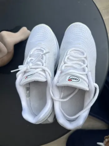 Tweedehands Nike Air Max Dn bike — afbeelding 5 van 9