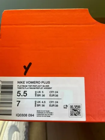 Used Nike Vomero plus bike — image 11 of 11