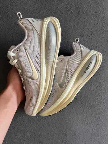 Gebrauchtes Nike Vomero 18 bike — Bild 5 von 9