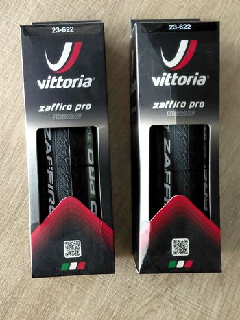 Used Vittoria Zaffiro Tyres & Tubes