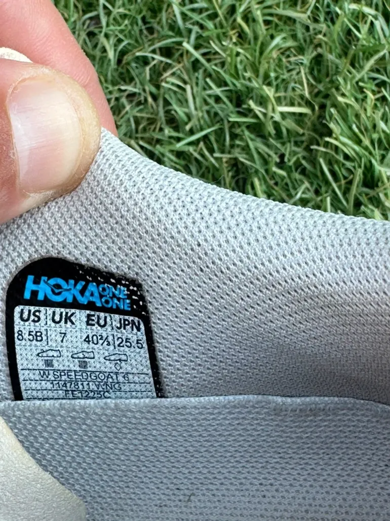 Hoka Speedgoat 6 bike d'occasion — image 9 sur 12