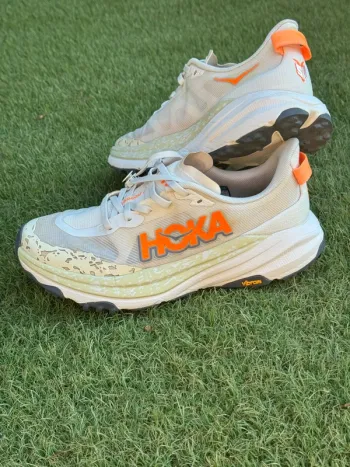 Hoka Speedgoat 6 bike d'occasion — image 2 sur 12